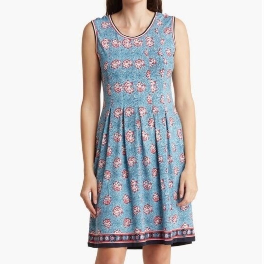 Max Studio Dress Women's Size Large Blue Floral Jersey Sleeveless Fit & Flare